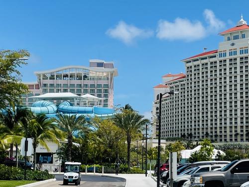 Bahamar-Resort-7-min-walking-distance-2